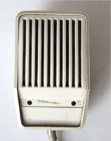Mikrofon GRUNDIG GDM 311 - čelní pohled
