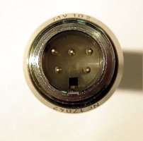 Mikrofon RFT MV102 Nr.17042 s mikrofonní vložkou RFT MK102 Nr.19876 - připojovací konektor