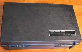 Mikrofon SENATOR HI-FI - plastový kufřík