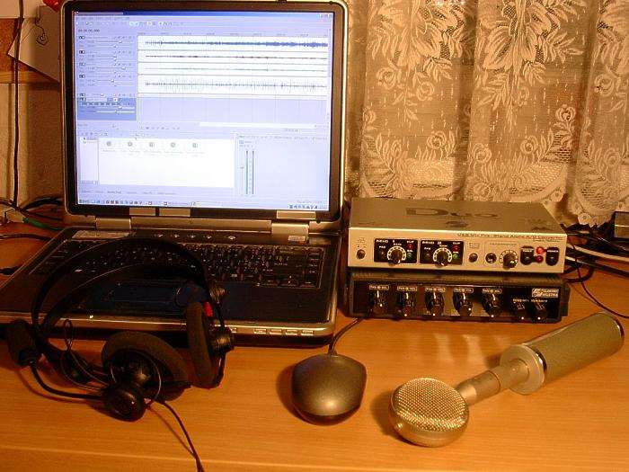 Malé mobilní domácí nahrávací studio